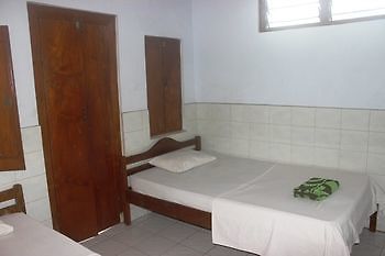 פדנגבאי Serangan Inn 1 מראה חיצוני תמונה